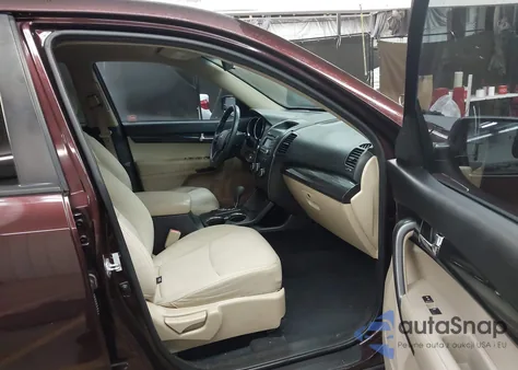 2012 Kia Sorento Lx V6 из США, поврежденный, VIN 5XYKT4A24CG189046